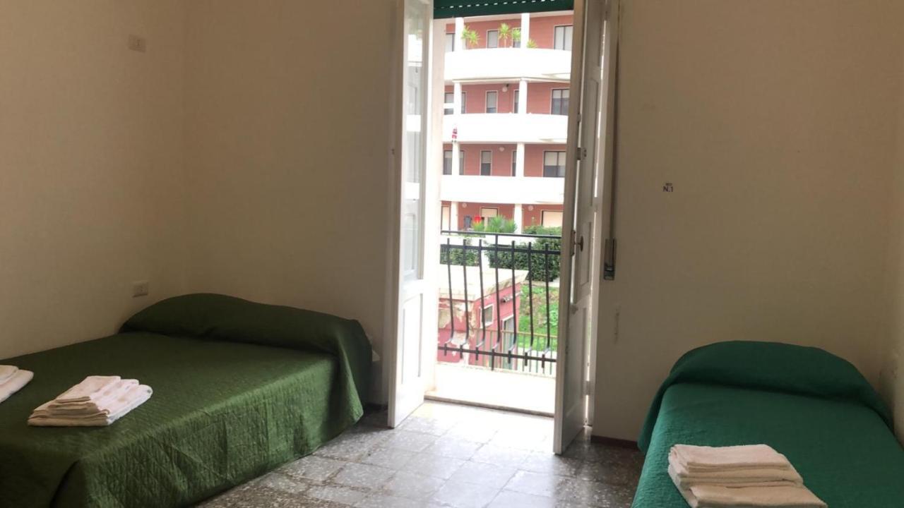 Castellaneta Short Term -Low Cost Ngoại thất bức ảnh