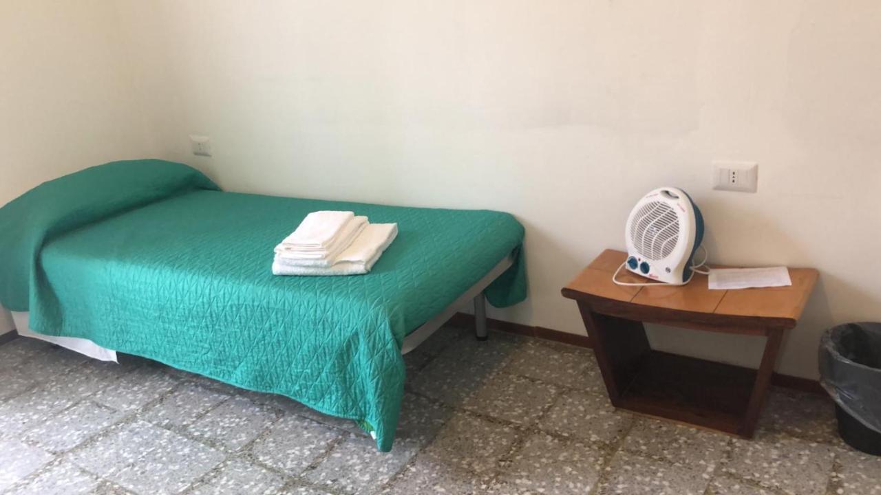 Castellaneta Short Term -Low Cost Ngoại thất bức ảnh