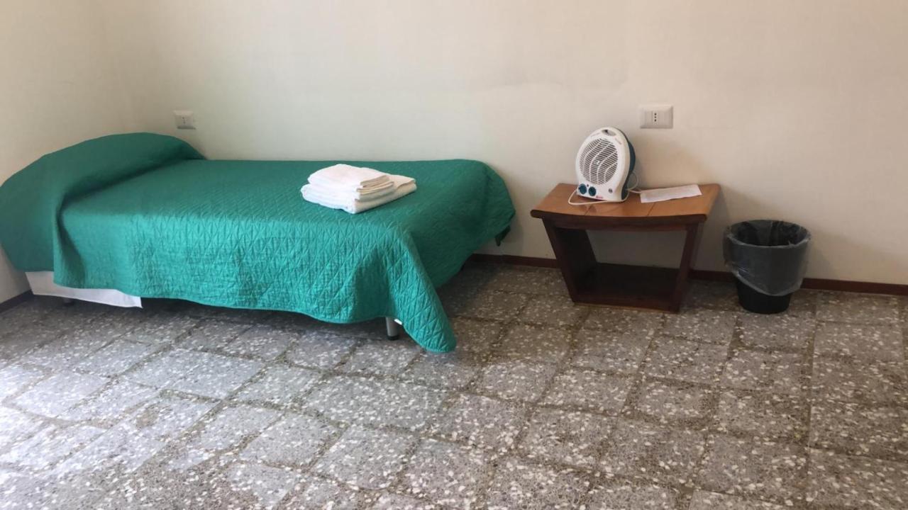 Castellaneta Short Term -Low Cost Ngoại thất bức ảnh